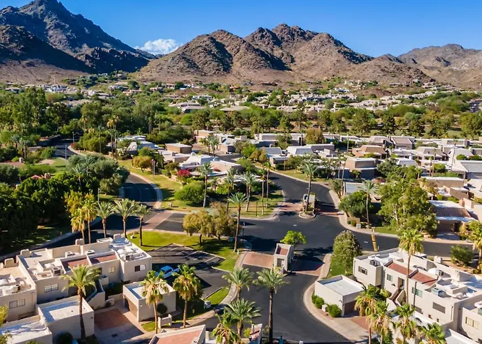 Style Living In Phoenix's Exclusive Gated Community! Casa vacanze Phoenix
